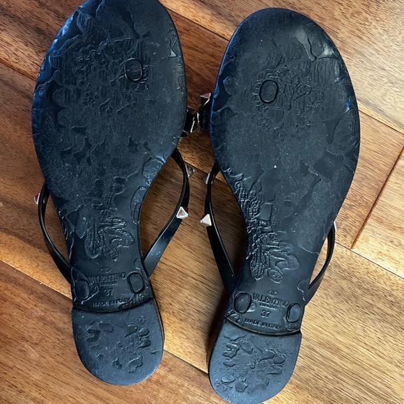 Valentino Slides - Picture 6 of 6